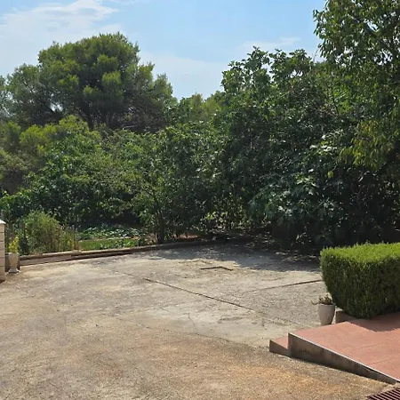 Deniza 2 Guests Apartman *