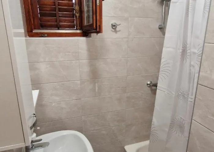 Deniza 2 Guests * Brodarica (Sibenik-Knin)