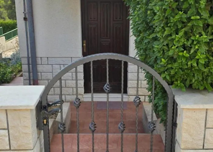 דירה Deniza 2 Guests *